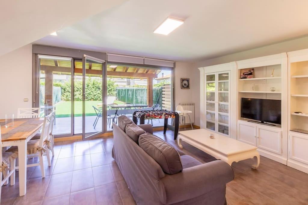 Chalet En Ciruena Con Barbacoa Dış mekan fotoğraf
