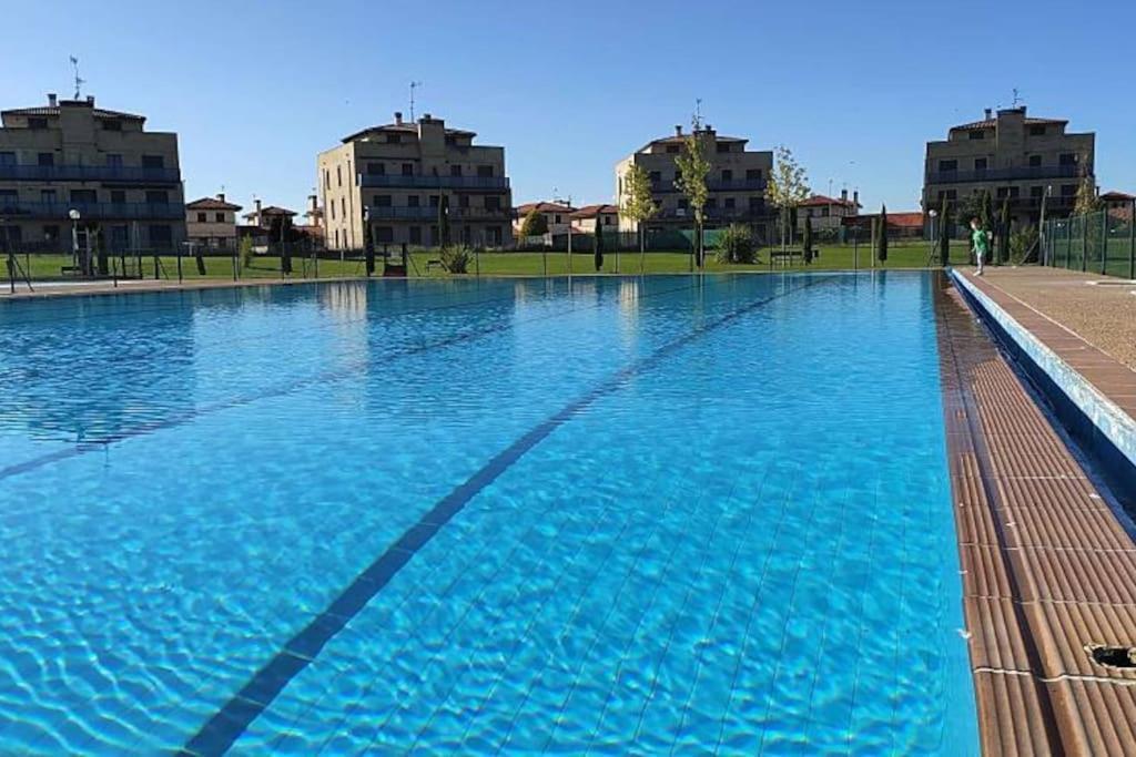 Chalet En Ciruena Con Barbacoa Dış mekan fotoğraf
